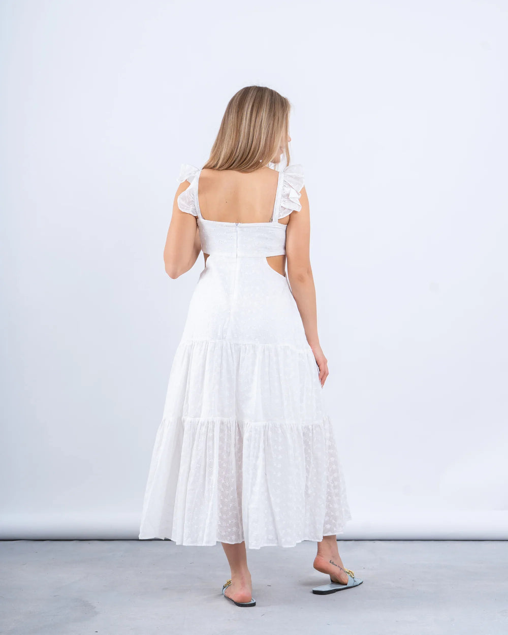 Embroidered Maxi Dress with Cut-Out - Venti