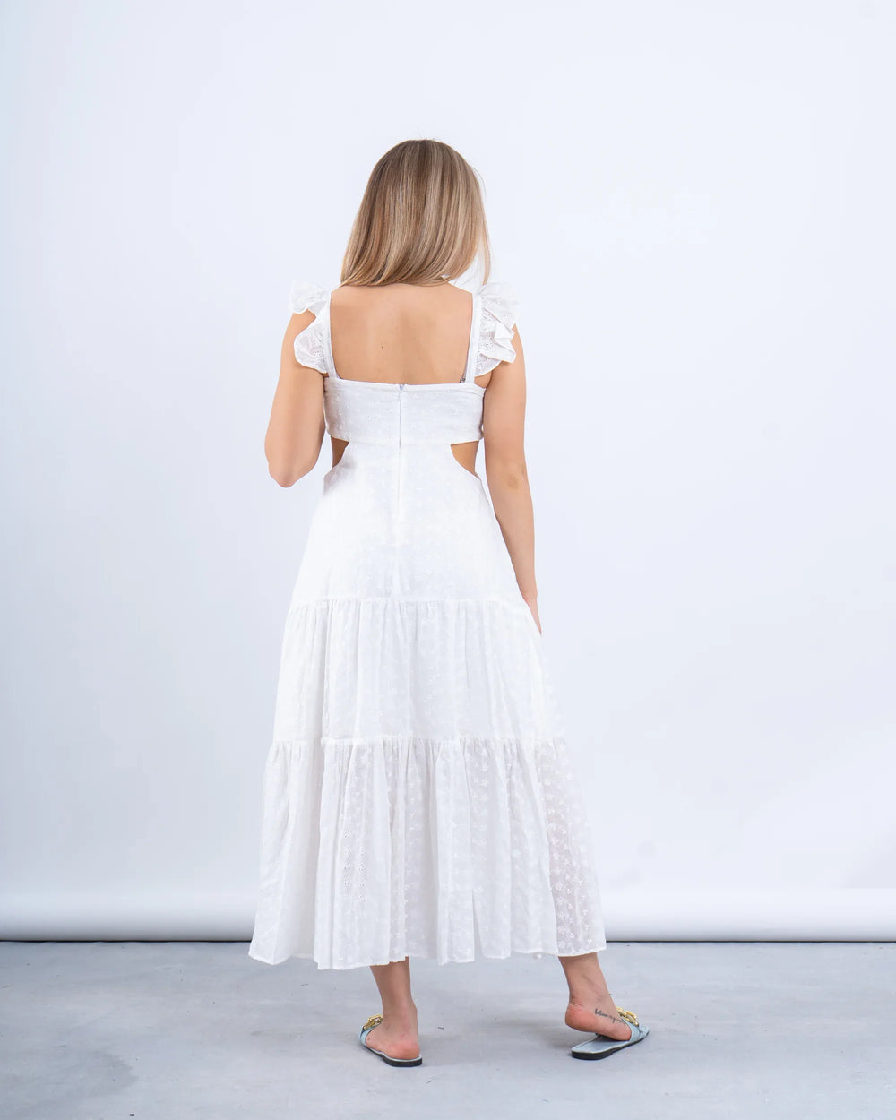 Embroidered Maxi Dress with Cut-Out - Venti