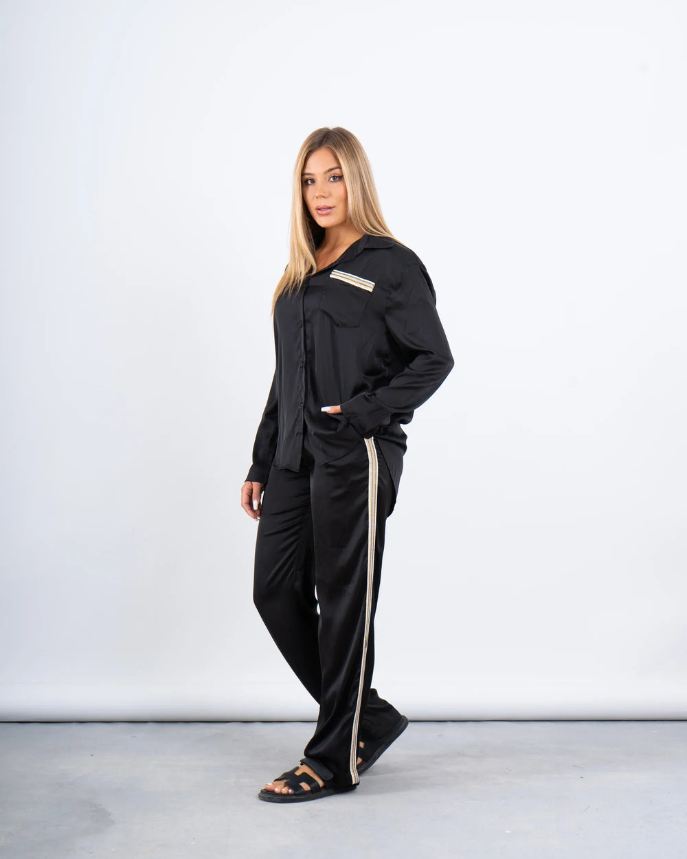 Silk Relaxed Shirt & Pants Set - Venti