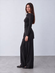 Women drapped lace trim
