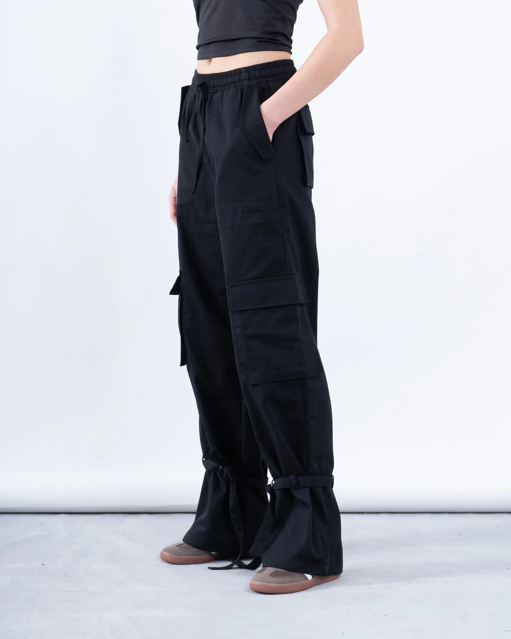 Tied Down Cargo Pants - Venti
