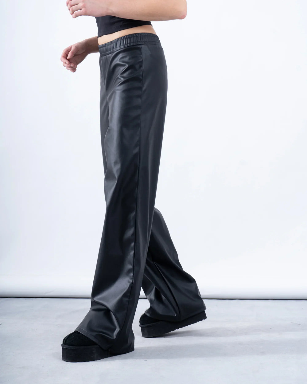 Wide-Leg Leather Pants - Venti
