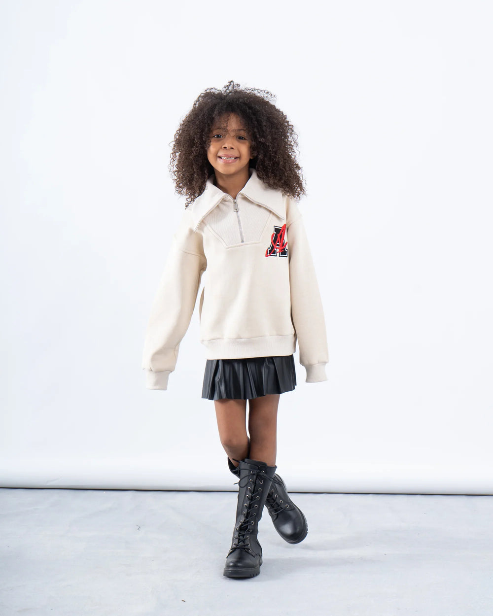 Fleece-Lined Ribbed Collar Sweatshirt - Venti