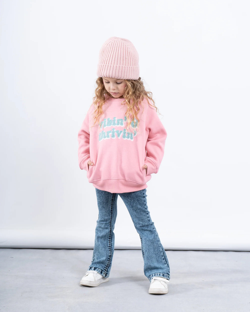 “Vibin’ & Thrivin’” Fleece-Lined Sweatshirt - Venti