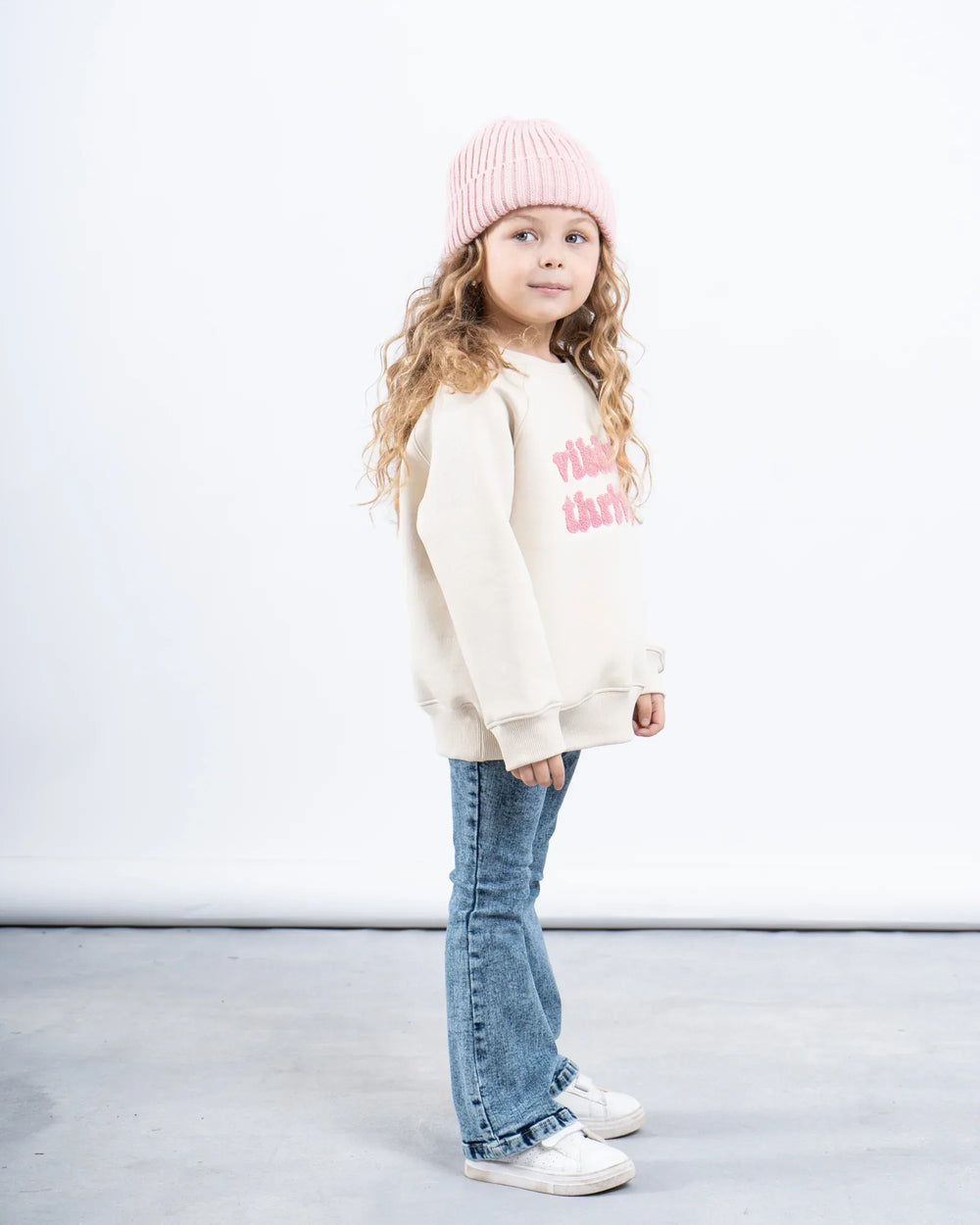 “Vibin’ & Thrivin’” Fleece-Lined Sweatshirt - Venti