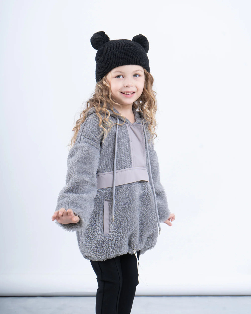 Cable-Knit & Sherpa Oversized Hoodie - Venti