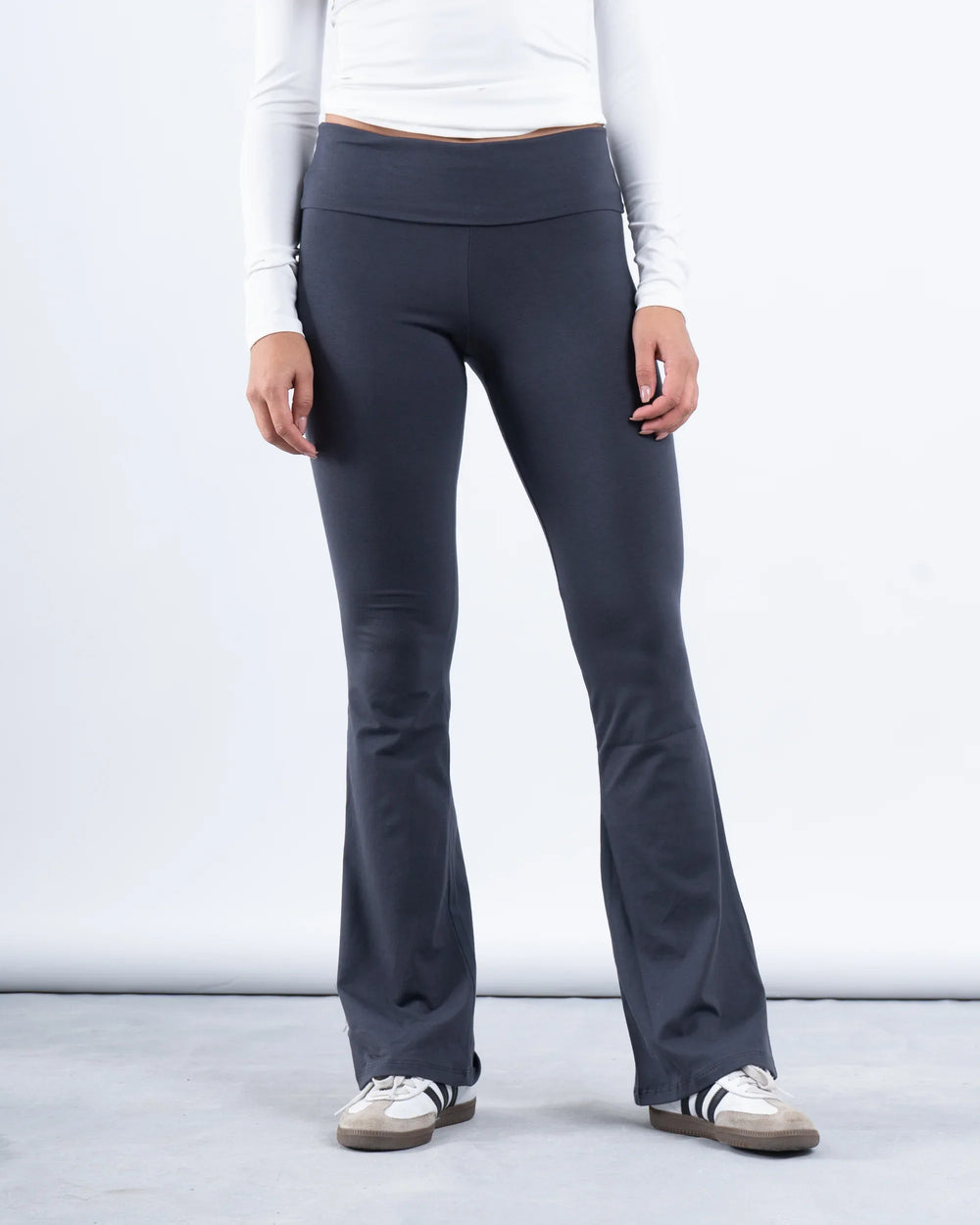High Waist Flare Pants - Venti