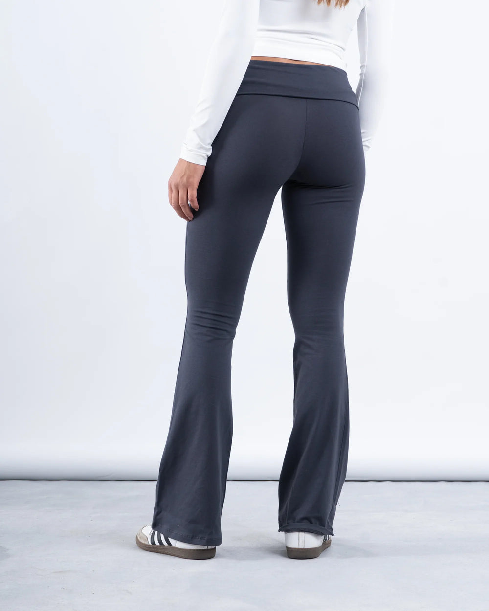 High Waist Flare Pants - Venti