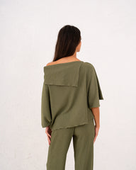 Women loose asymetric top