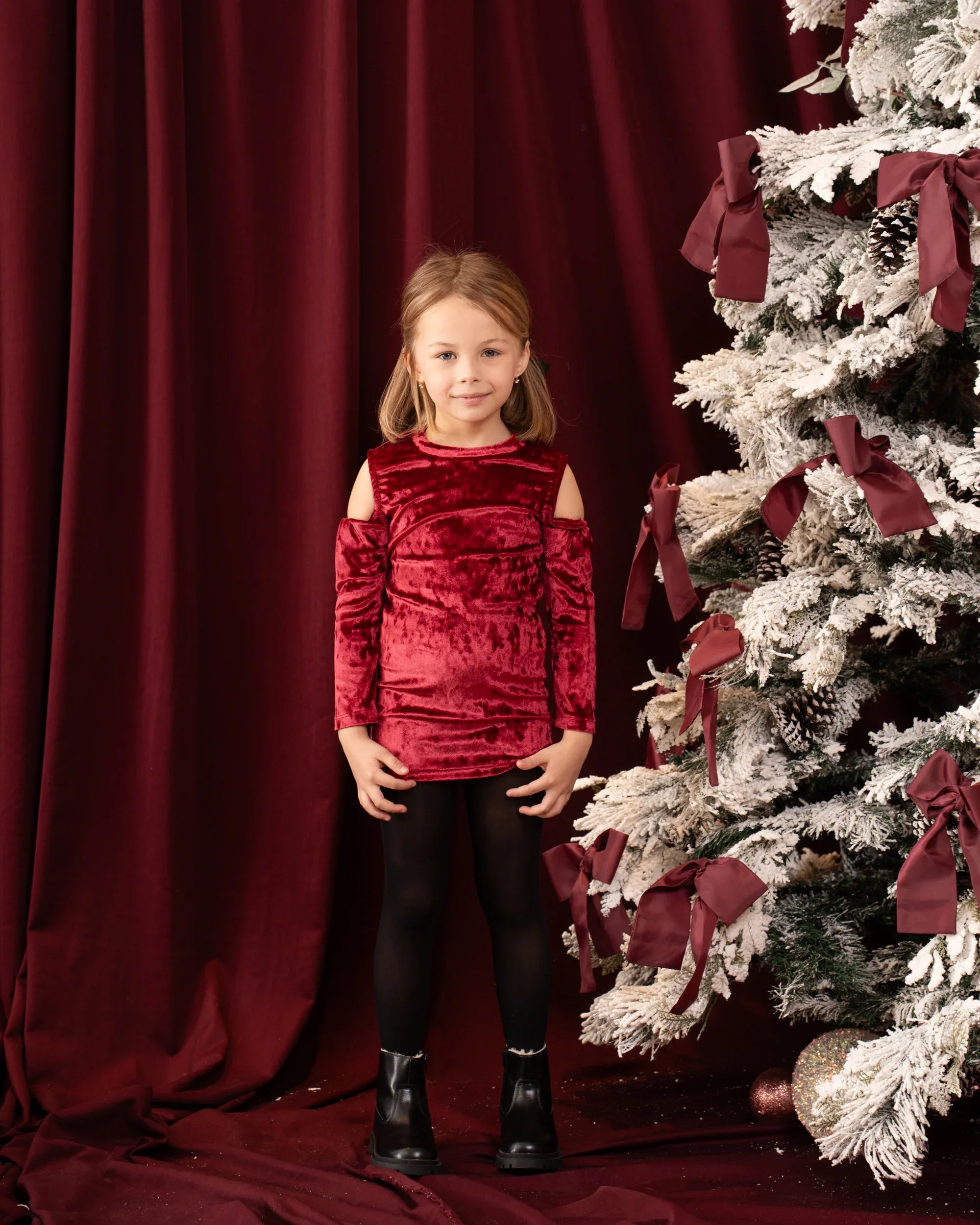 Velvet Cutout Shoulder Dress - Venti