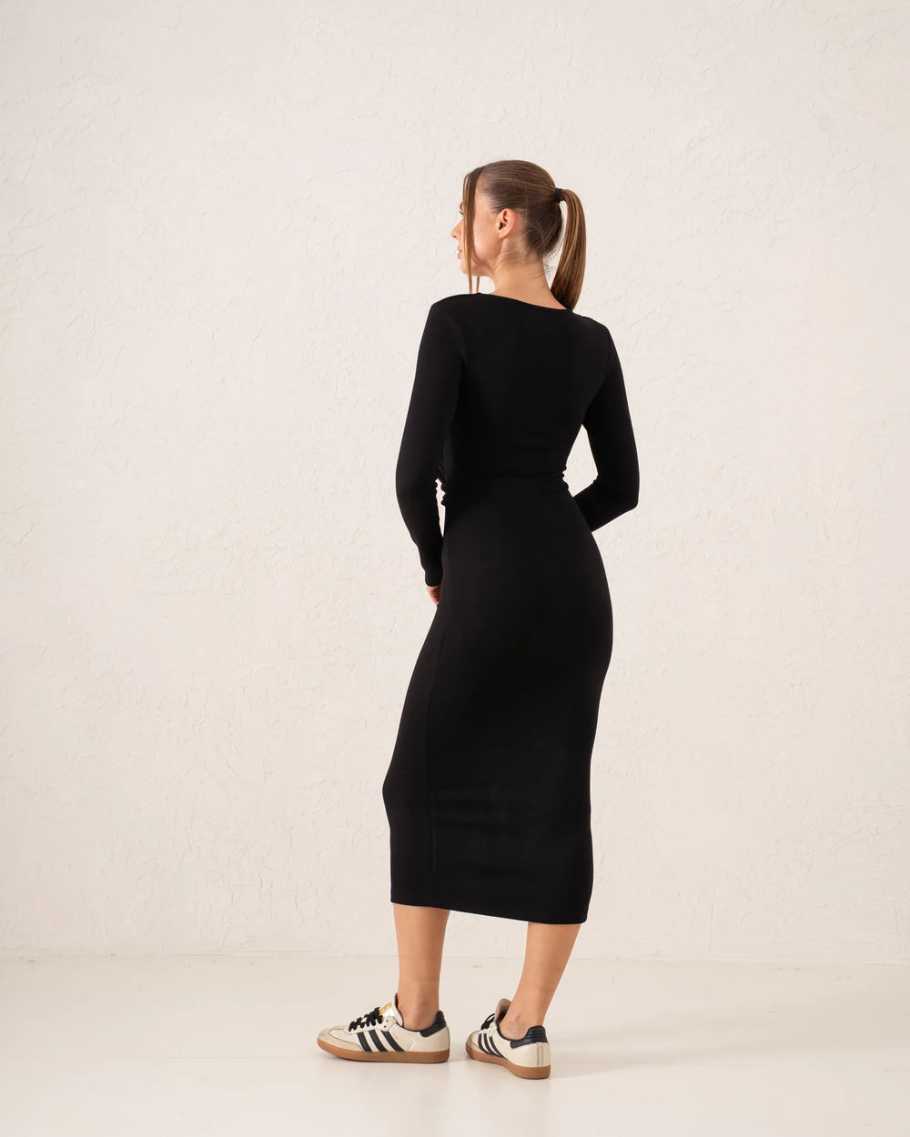 Long-Sleeve Ruched Bodycon Midi Dress - Venti