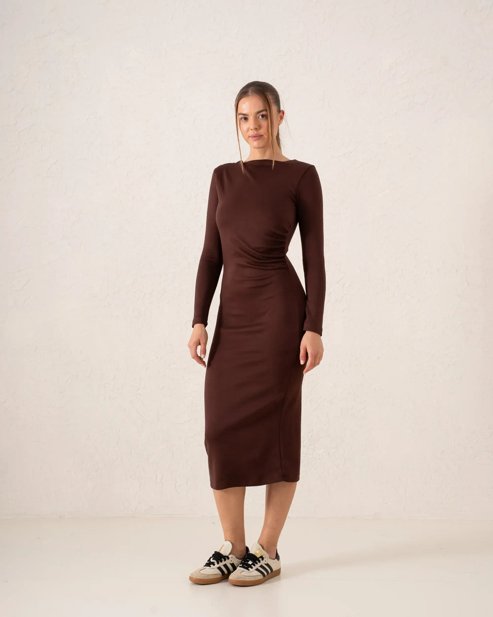 Long-Sleeve Ruched Bodycon Midi Dress - Venti