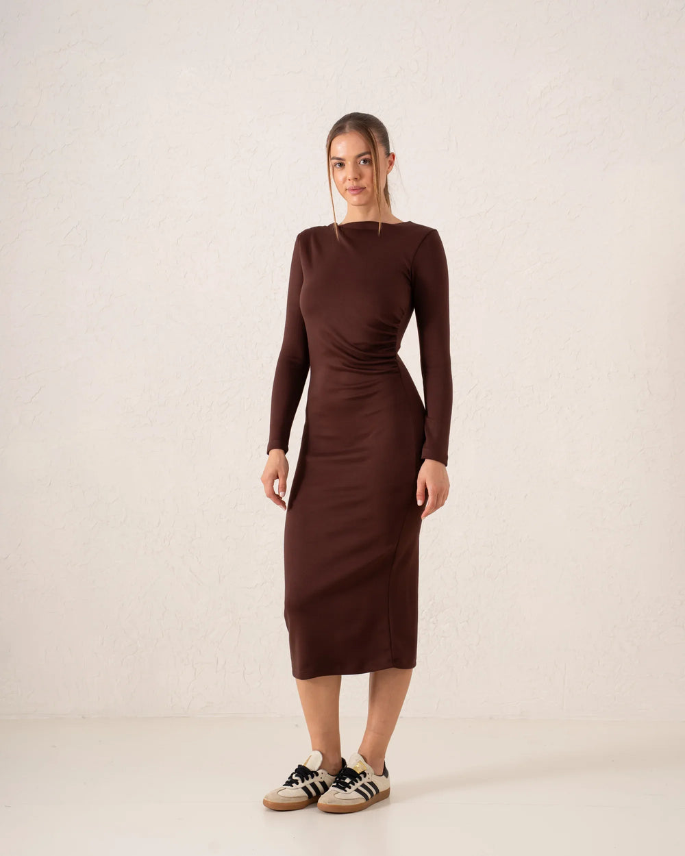 Long-Sleeve Ruched Bodycon Midi Dress - Venti