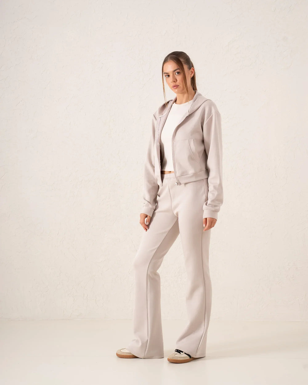 Cropped Zip Hoodie - Venti