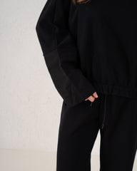 Contrast Panel Wide Sleeve Sweatshirt