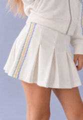 Girl contrast zigzag pleats