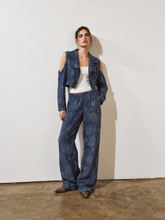 Women jacquard denim open