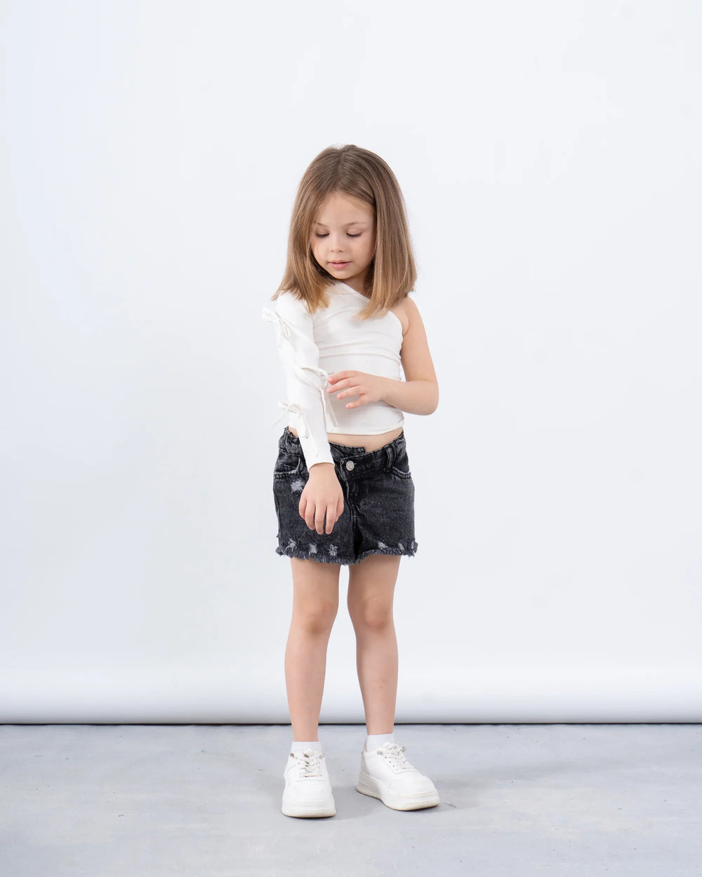 One-Shoulder Bow Sleeve Top - Venti