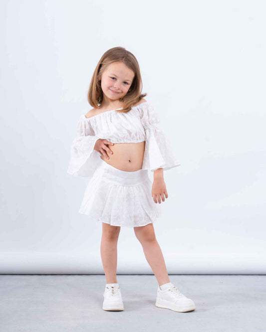 Embroidered skirt