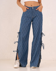 Women textured denim tieup