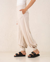 Women pleats cuffed pants