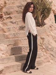 Women side details silk