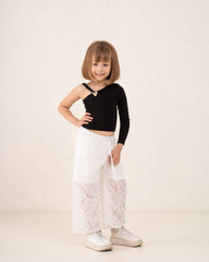 Girl textured pants