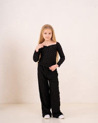 Girl crushed wide leg pants