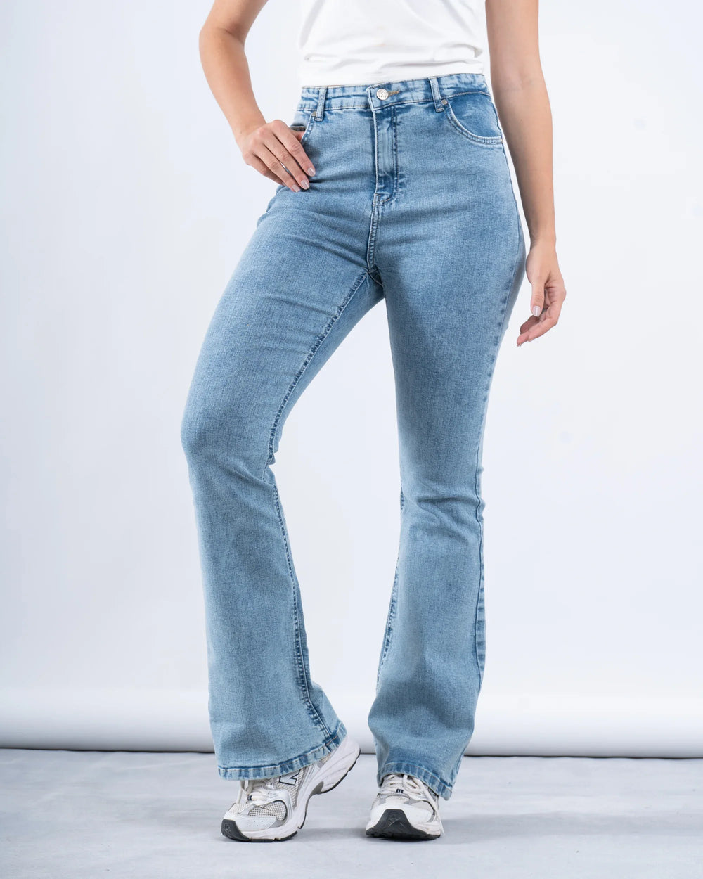 High-Rise Flared Denim Pants - Venti
