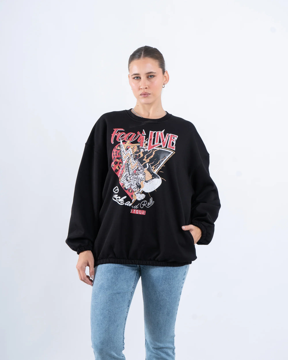 Oversized Graphic Hoodie - Venti