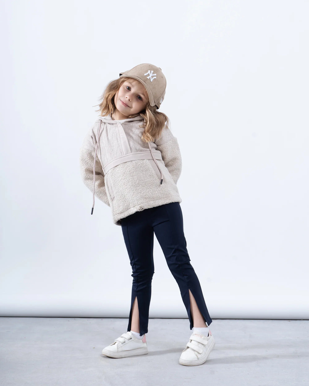 Cable-Knit & Sherpa Oversized Hoodie - Venti