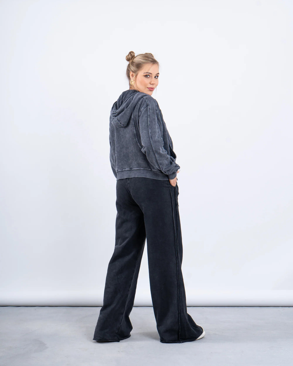 Acid-Wash Zip-Up Hoodie - Venti