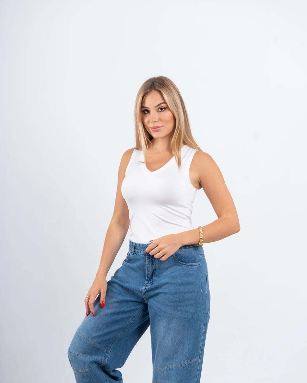 V-Neck Fitted Bodysuit - Venti