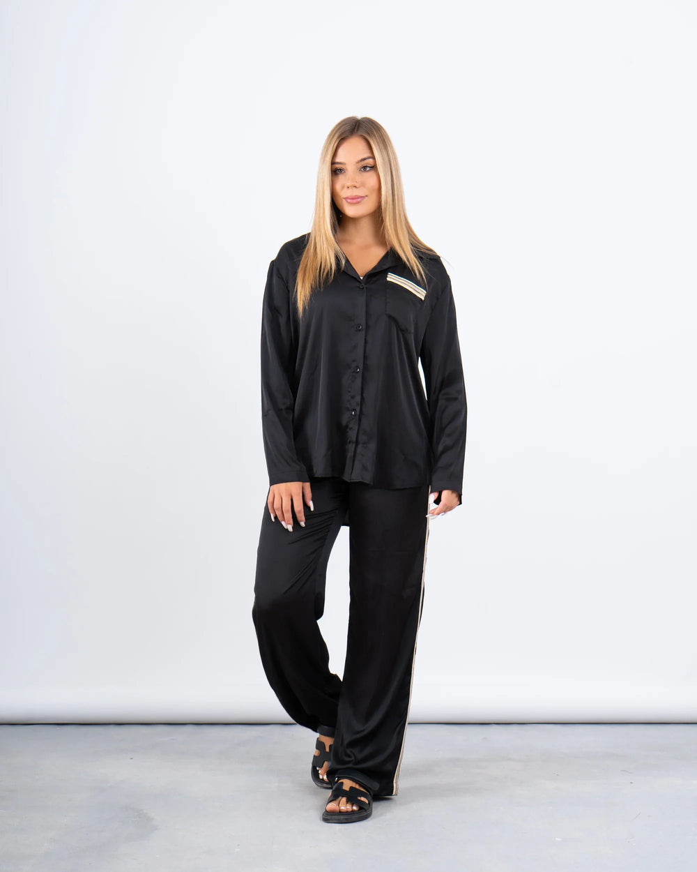 Silk Relaxed Shirt & Pants Set - Venti