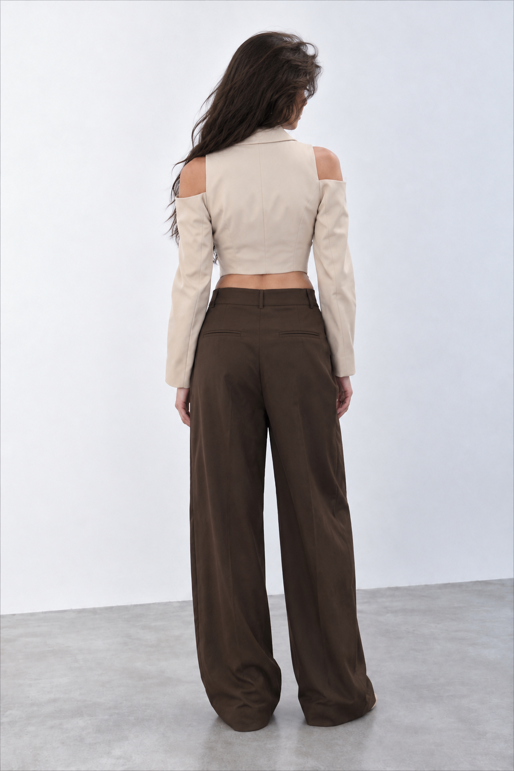 Women structured open