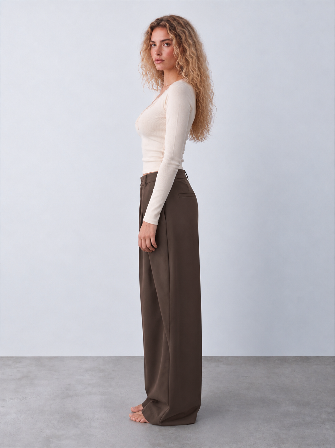 Women lace trims v neck top