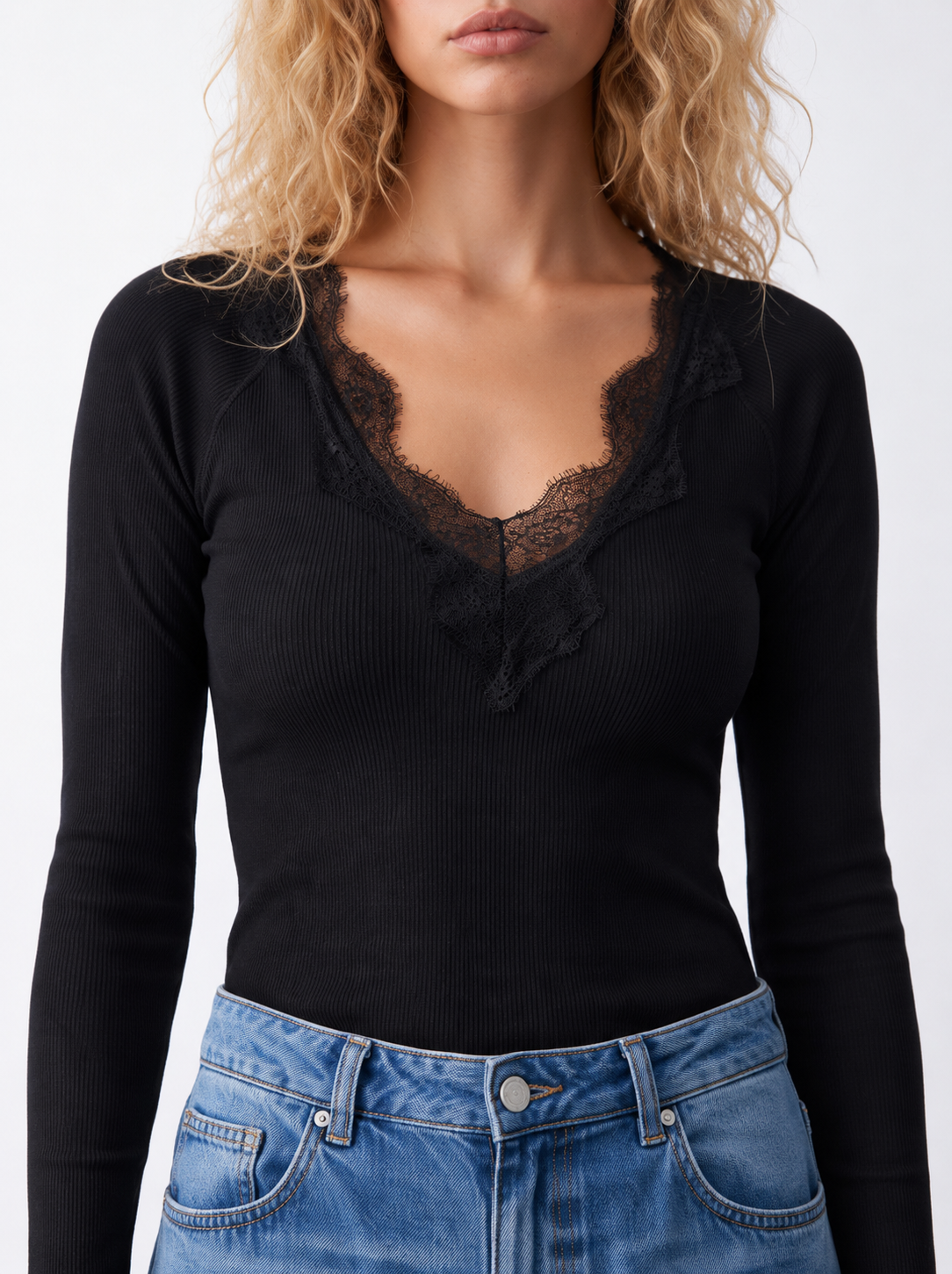 Women lace trims v neck top