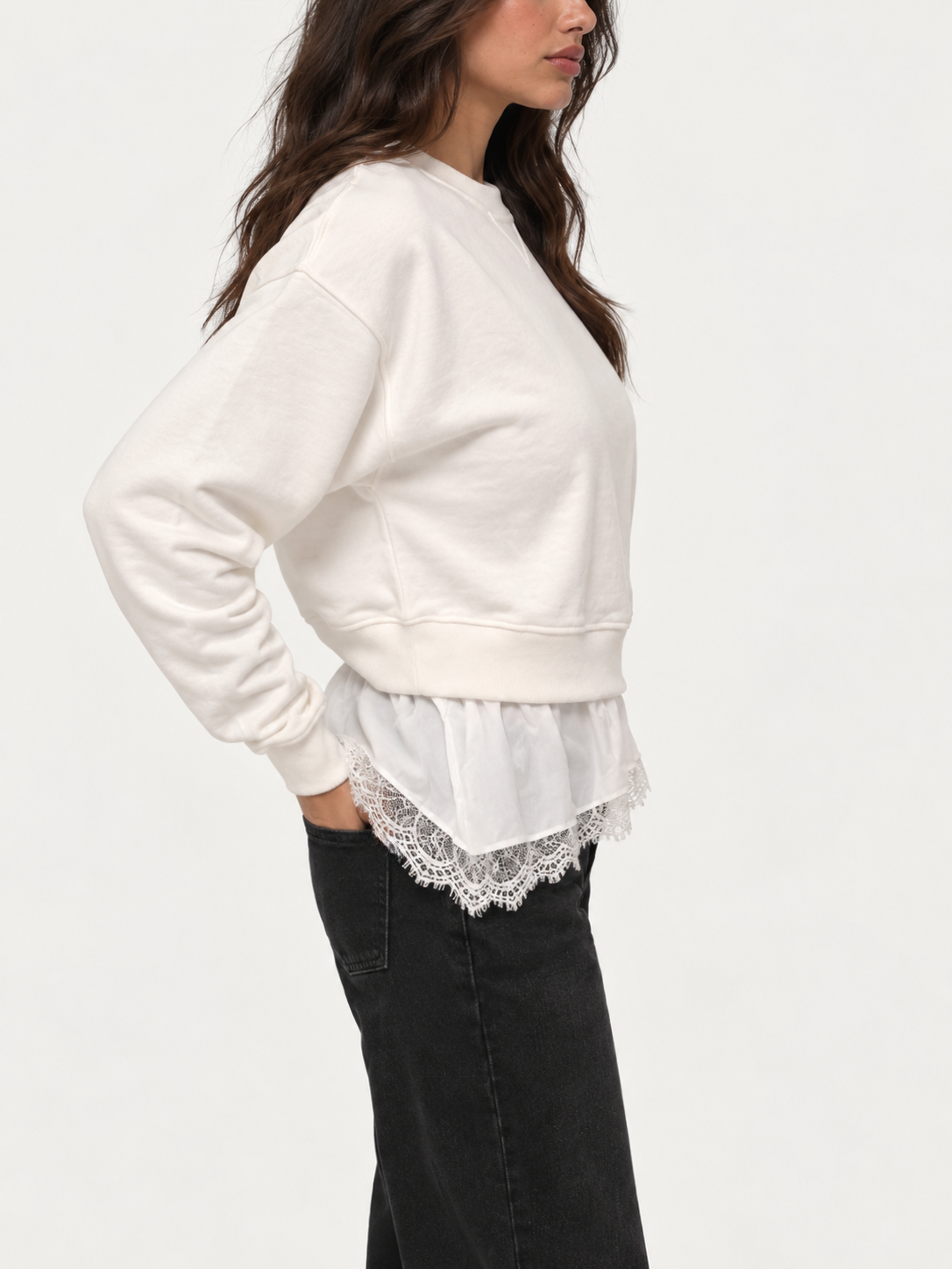 Teens sweatshirt with lace