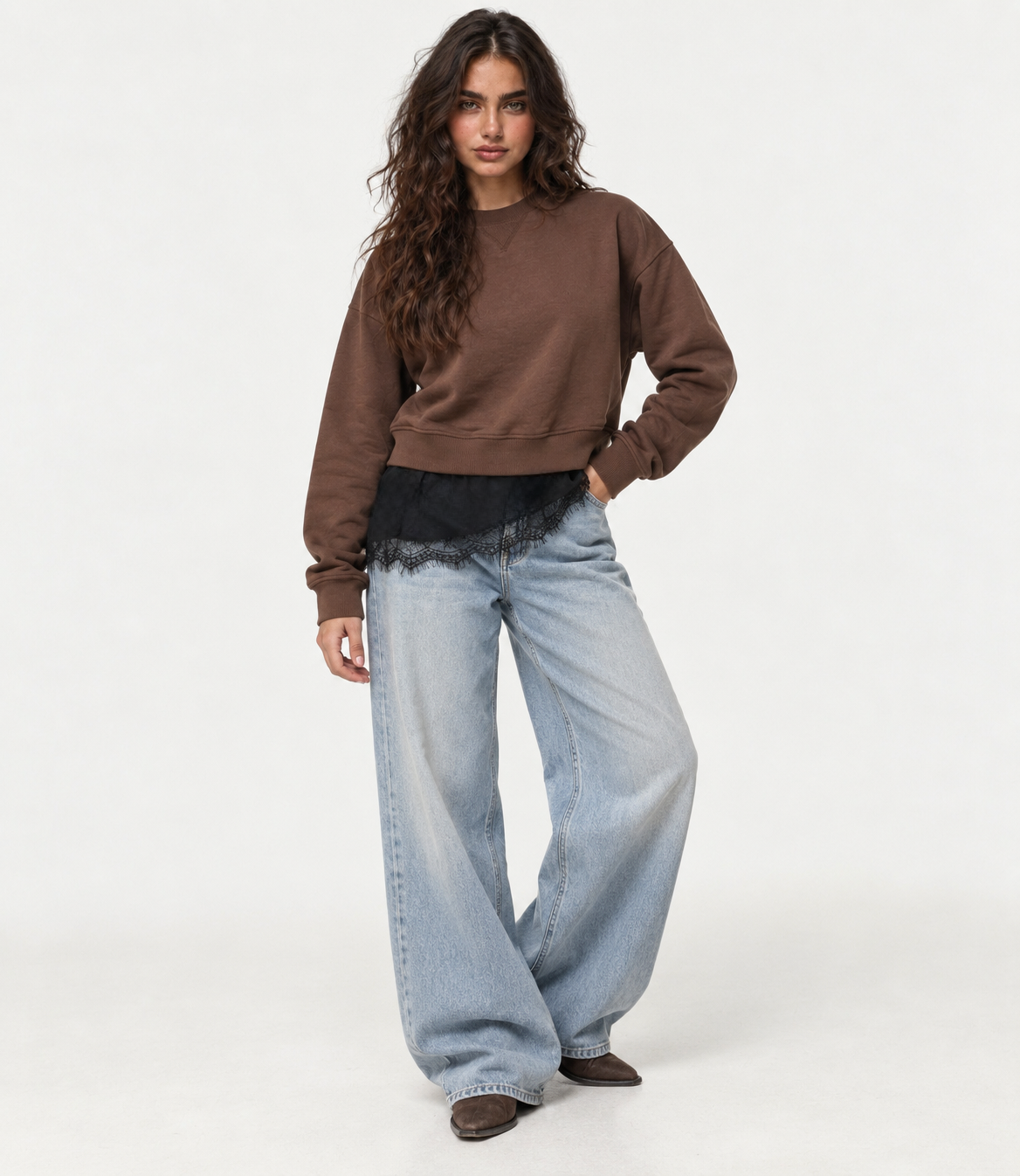 Teens sweatshirt with lace