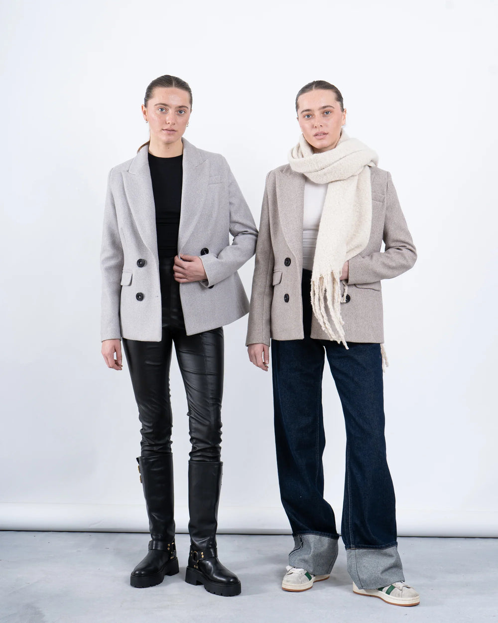 Double-Breasted Wool Blend Blazer - Venti