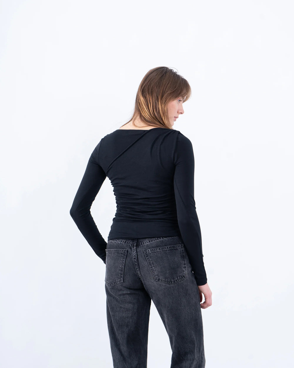 Draped Criss Cross Essential Top - Venti