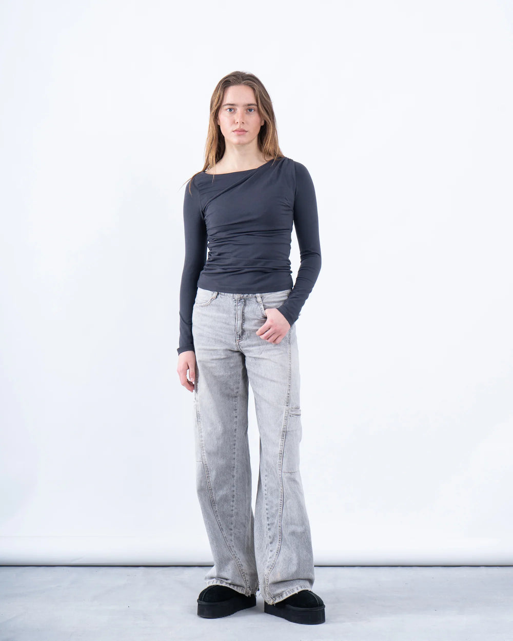 Draped Criss Cross Essential Top - Venti