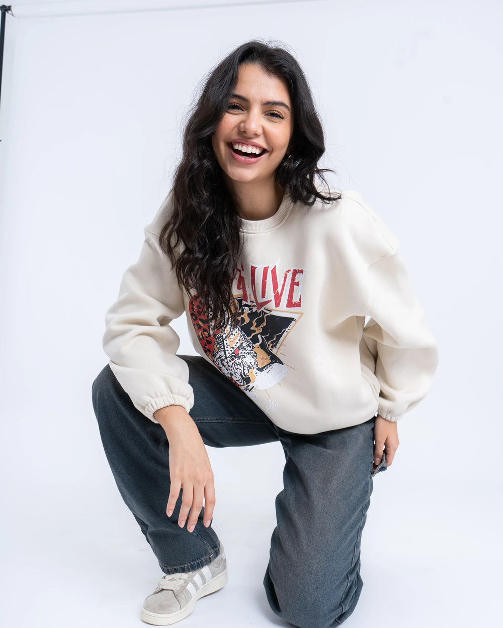 Oversized Graphic Hoodie - Venti