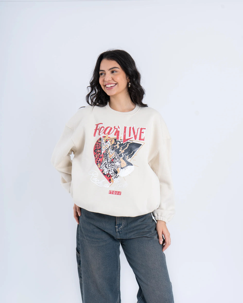 Oversized Graphic Hoodie - Venti