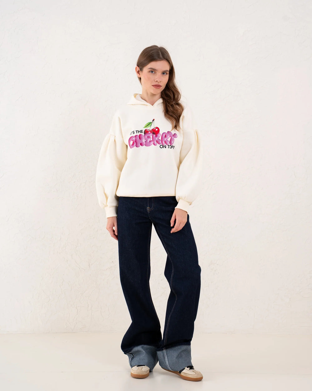 Puff Sleeve Graphic Hoodie - Venti