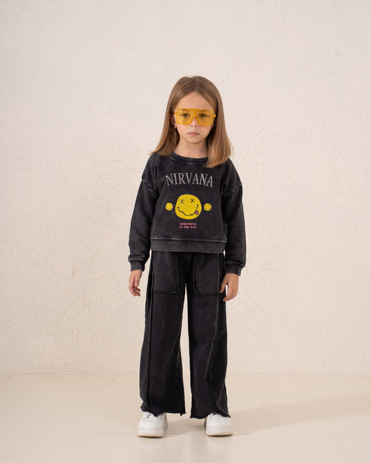 Acid Wash Graphic Sweatshirt