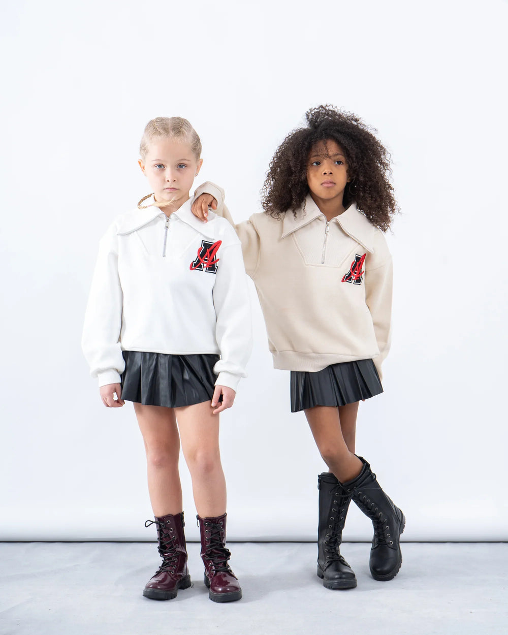 Fleece-Lined Ribbed Collar Sweatshirt - Venti