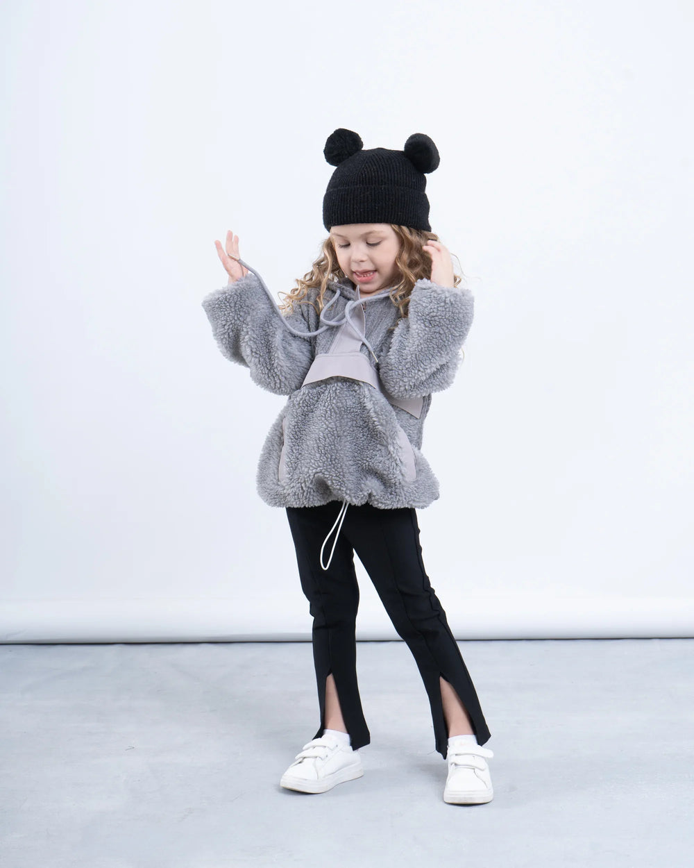 Cable-Knit & Sherpa Oversized Hoodie - Venti