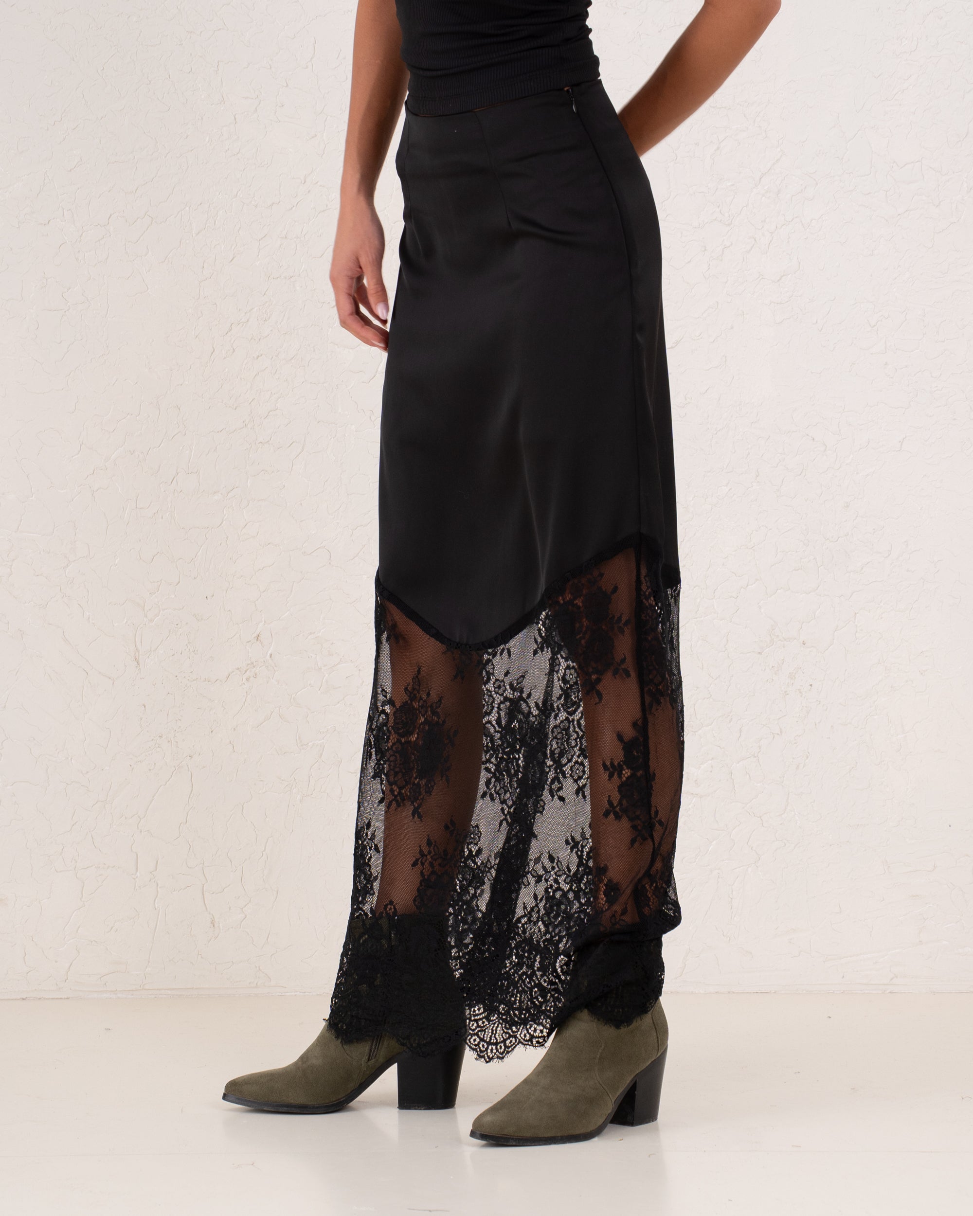 Women silk and lace skirt