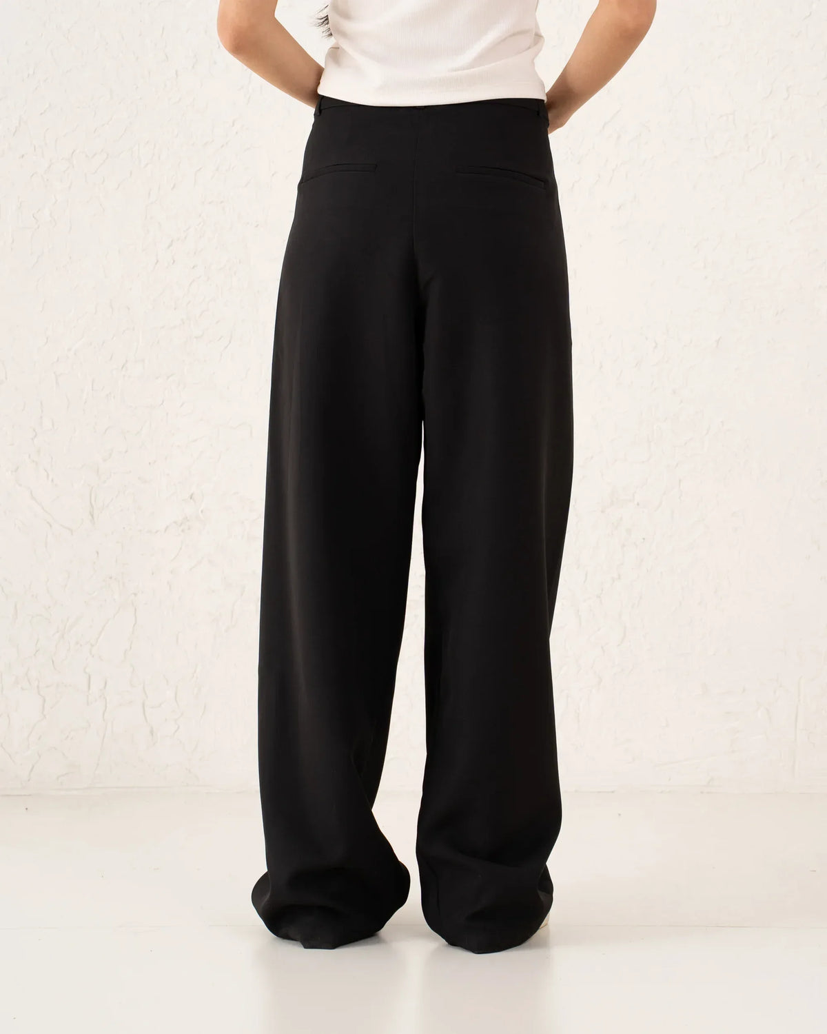 Buttoned Side Tailored Wide-Leg Pants - Venti